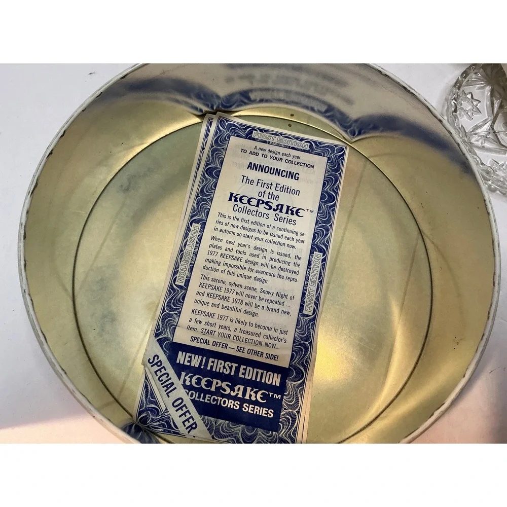 Keepsake Vintage 1977 Fruit Cake Tin Snowy Night First Edition Winter Scene Blue
